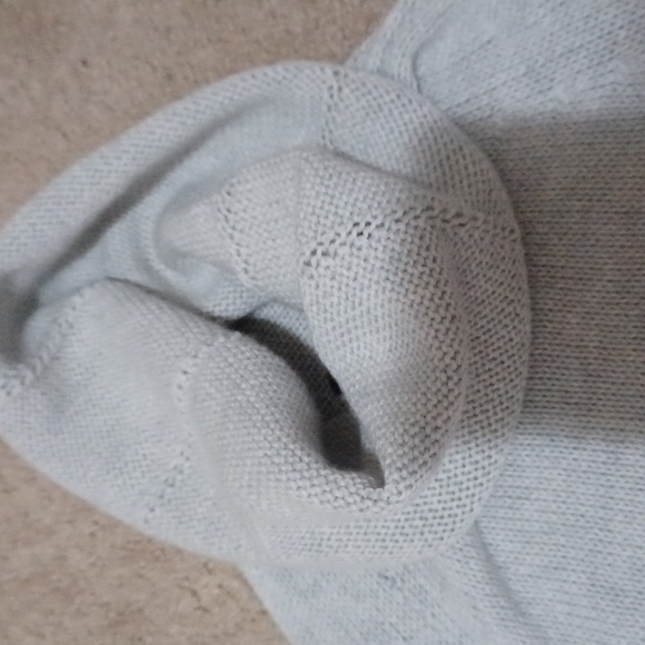 Theory Gorgeous Heather grey cotton cashmere funnel neck Sweater S Excellent - Picture 9 of 11
